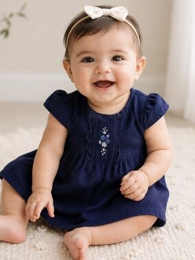 Janie and Jack Floral Embroidered Baby Girl Dress 12-18 Months Cotton